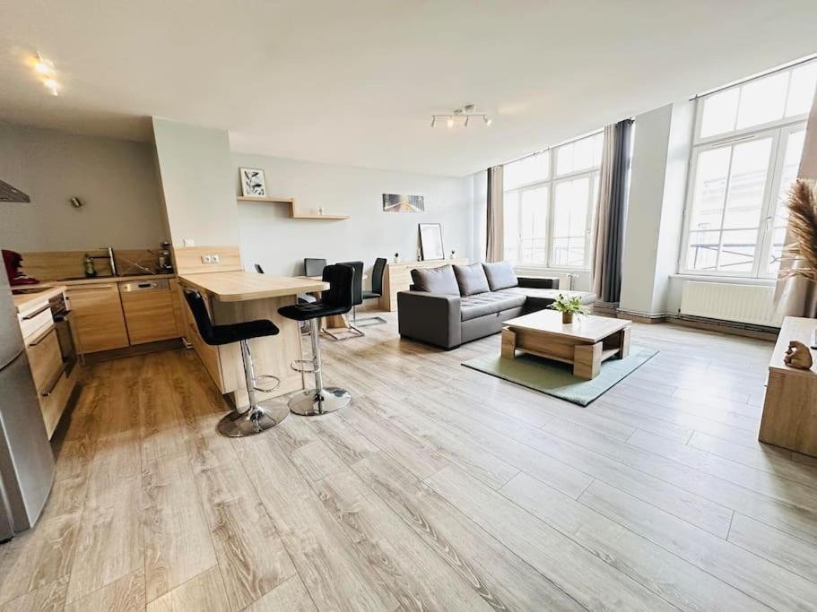 Au Coeur De Bruyeres Apartamento Exterior foto